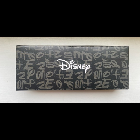 Mickey Mouse Watch - Picture 4 of 4